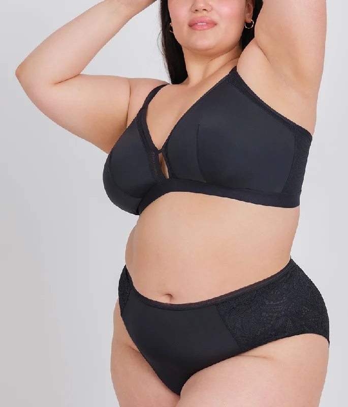 The Busty Bra: Jet Black Supportive Wireless Bra