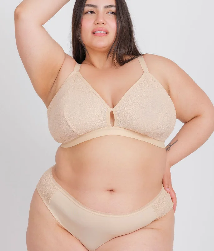 The Palm Lace Busty Bra: Toasted Almond Light Padded Bra