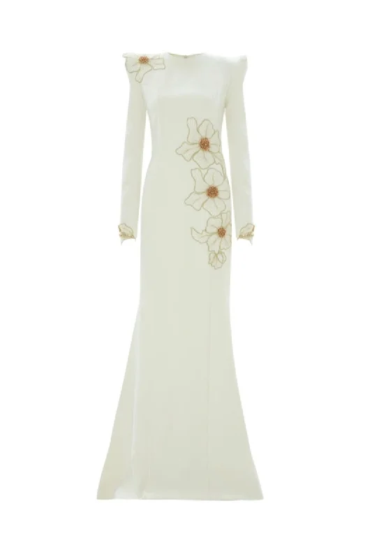 EMBROIDERED FLOWER DETAIL MAXI DRESS IN ECRU Trendy Maxi Dress with Belt